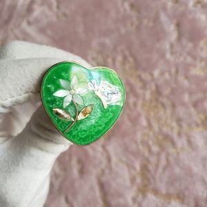 HEART SHAPED PIN | Mexico Alpaca Mother of Pearl Pin